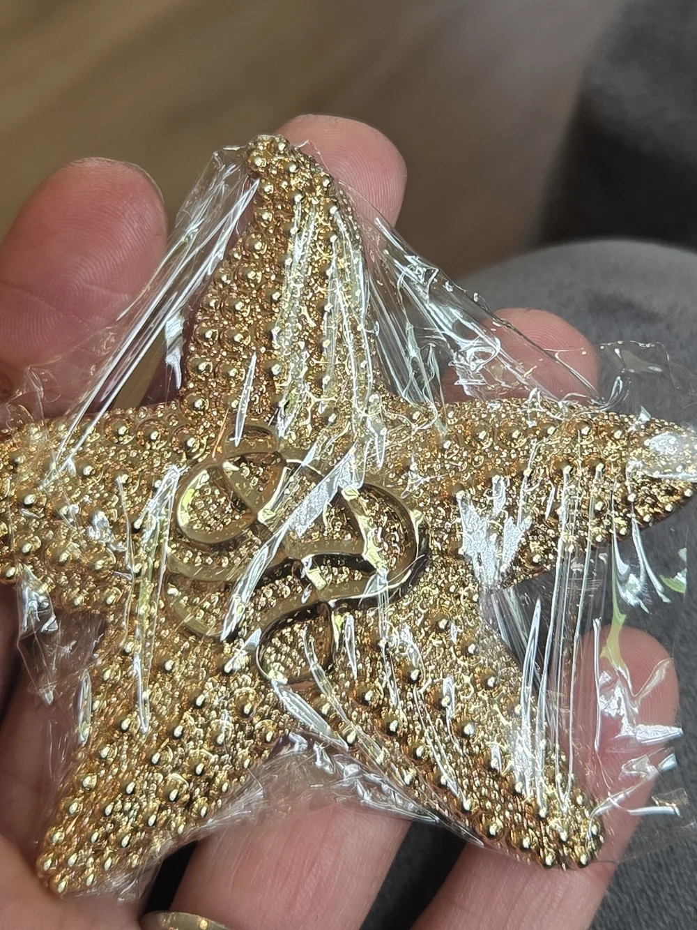 LV Gold Star Glitter Keychain Charm